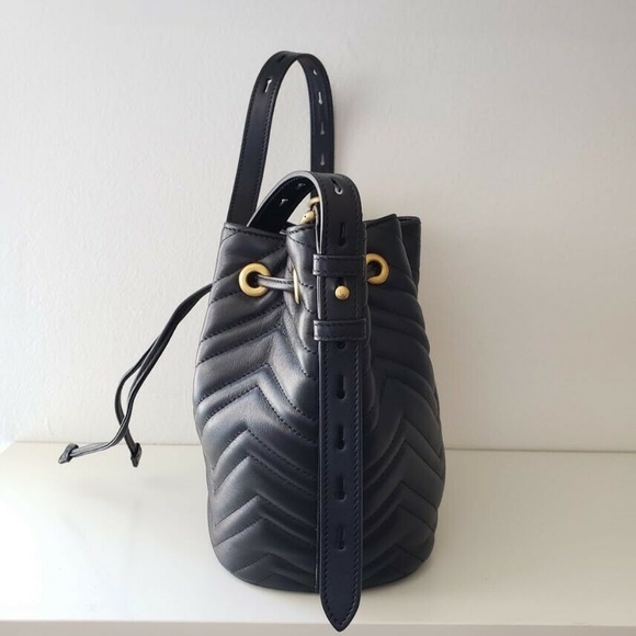 Gucci Marmont 2.0 Matelassé Bucket Bag - Black - Picture 4 of 8